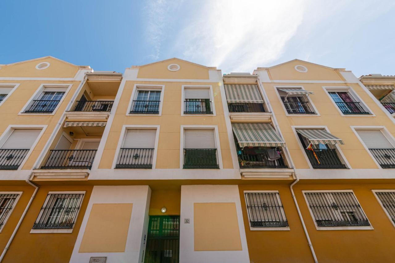 Wintowinrentals - La Estancia Free Parking Μάλαγα Εξωτερικό φωτογραφία